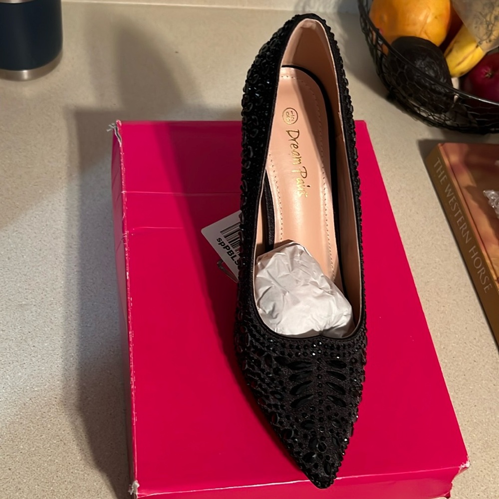 Dream Pairs high heel shoes